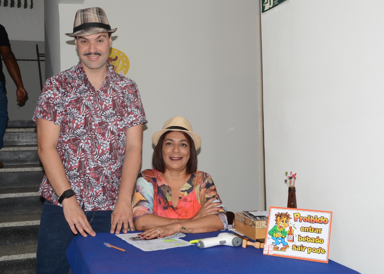 Clique sobre a foto para amplia-la